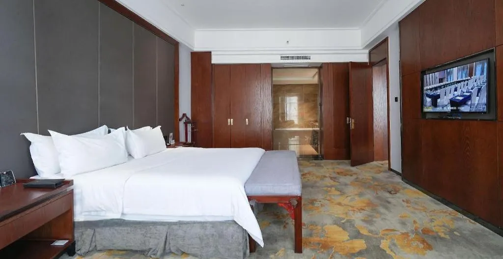 Jiyuan Oriental Jianguo Hotel
